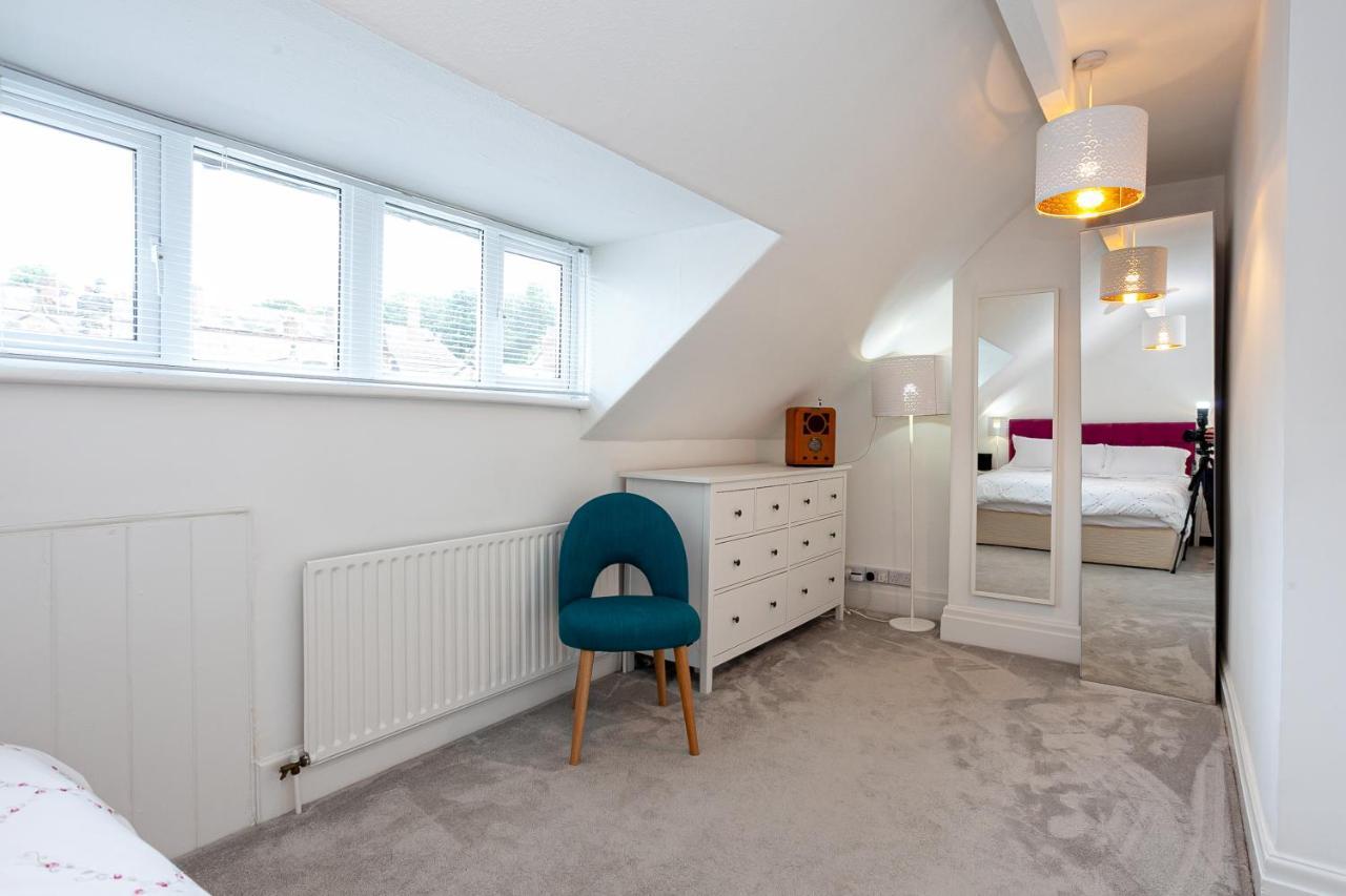 Cosy 2 Bed Apartment - Close To Leeds Centre Luaran gambar