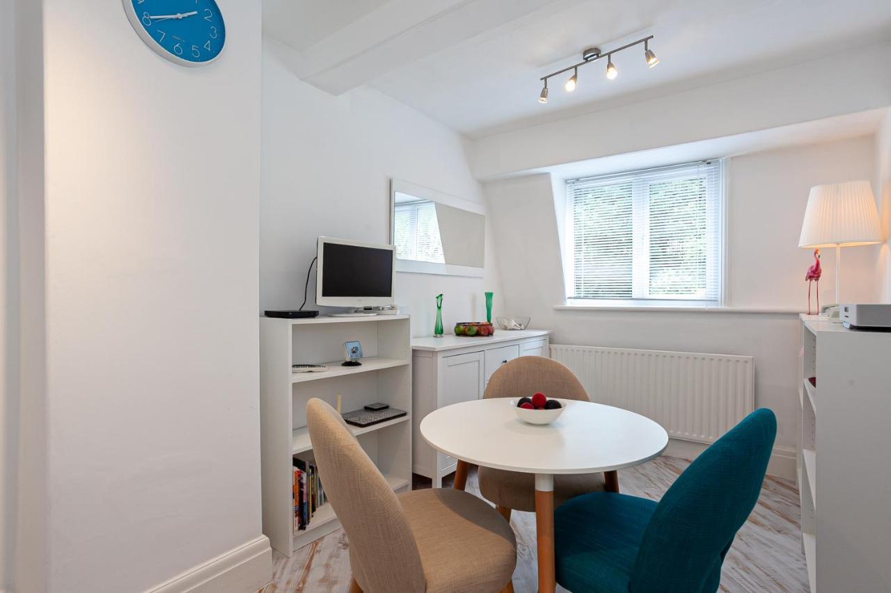 Cosy 2 Bed Apartment - Close To Leeds Centre Luaran gambar