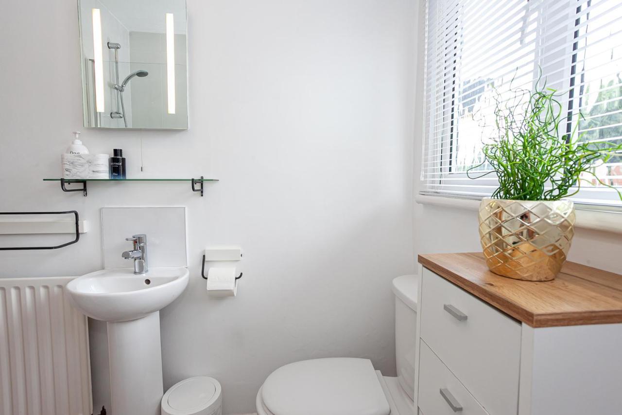 Cosy 2 Bed Apartment - Close To Leeds Centre Luaran gambar